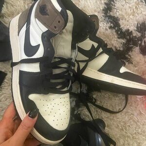 Jordan 1 mochas